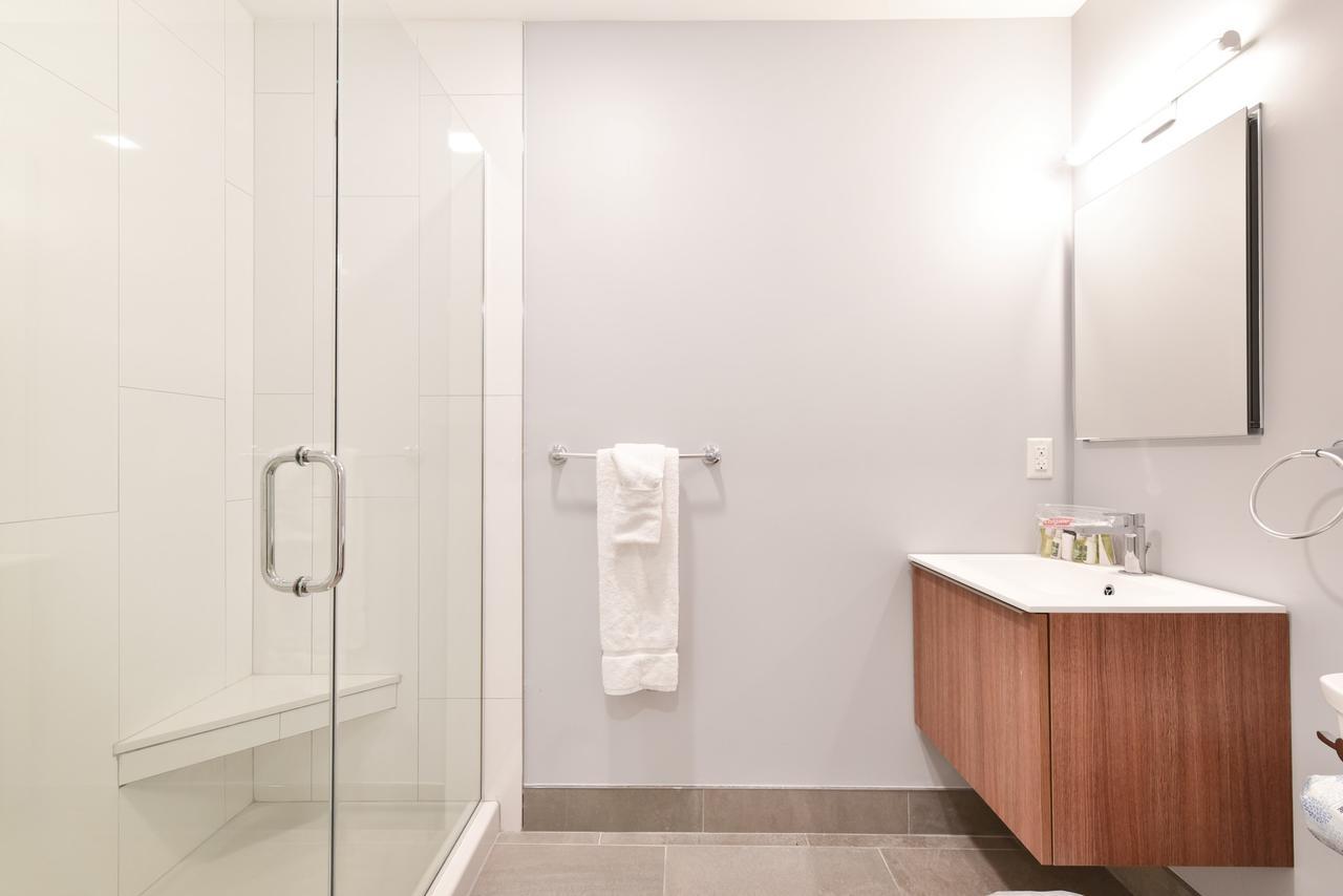 Global Luxury Suites At Longwood 브루클라인 객실 사진