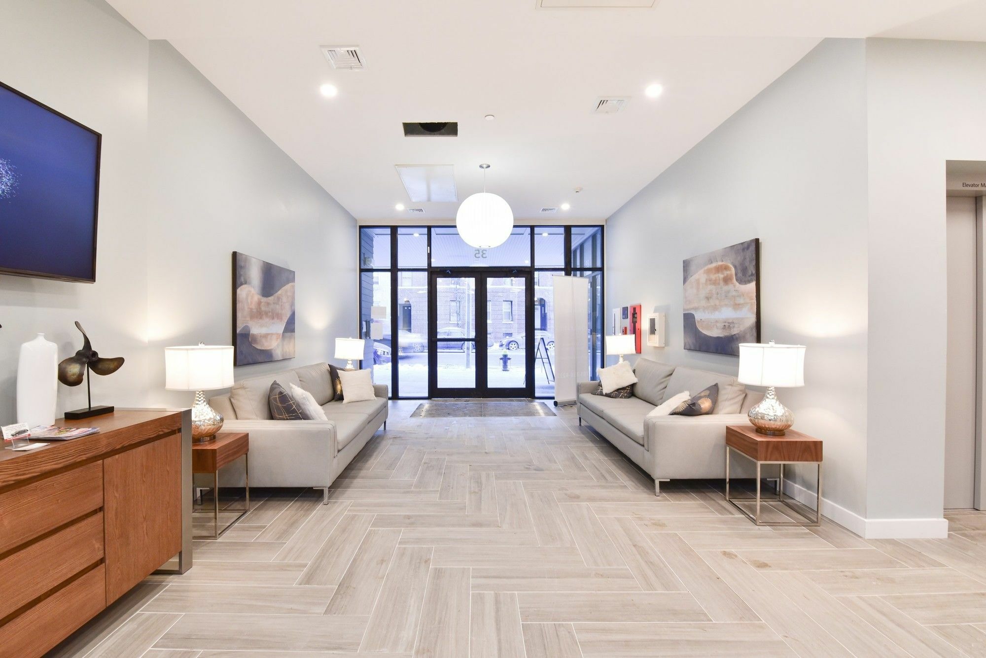 Global Luxury Suites At Longwood 브루클라인 외부 사진