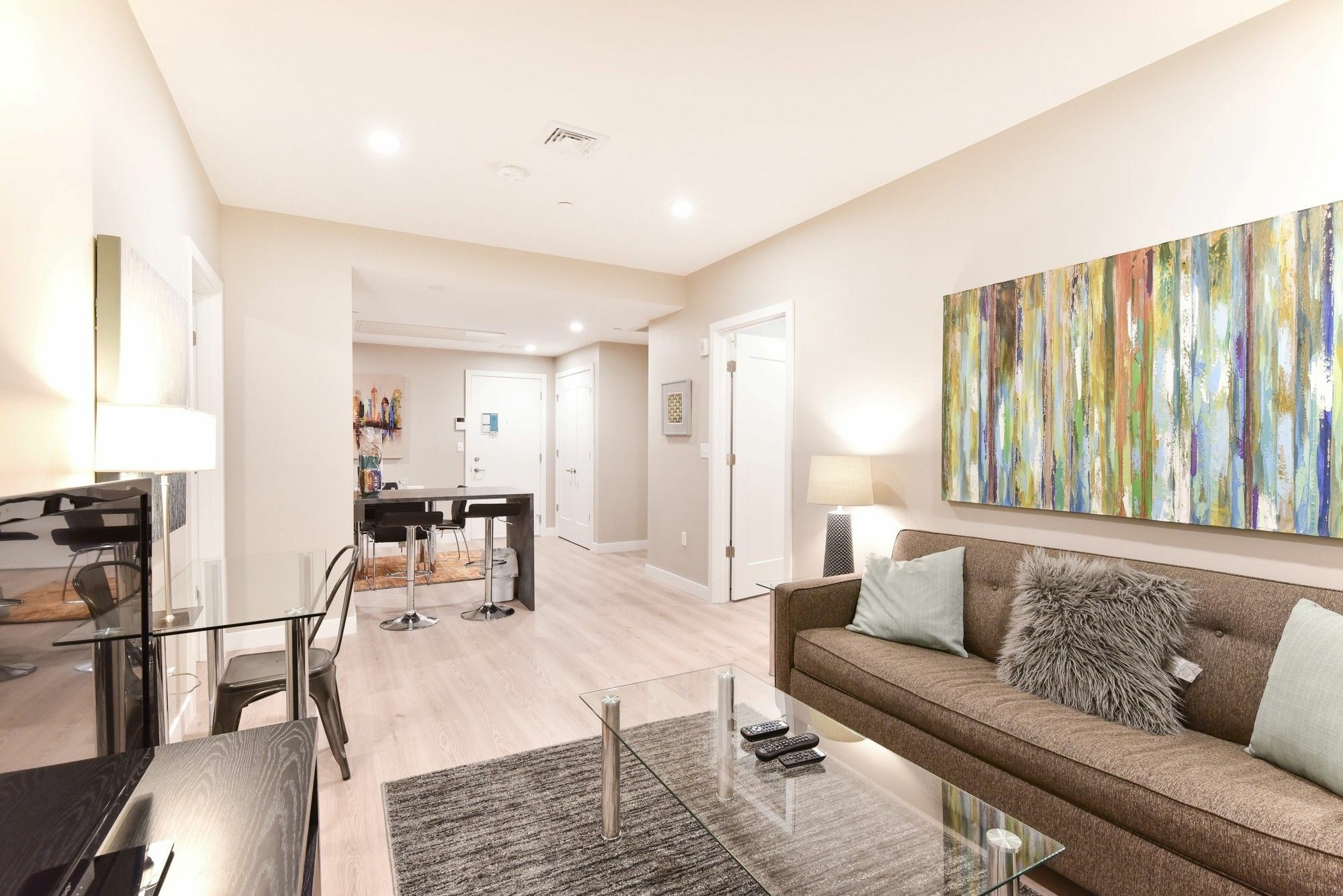 Global Luxury Suites At Longwood 브루클라인 외부 사진