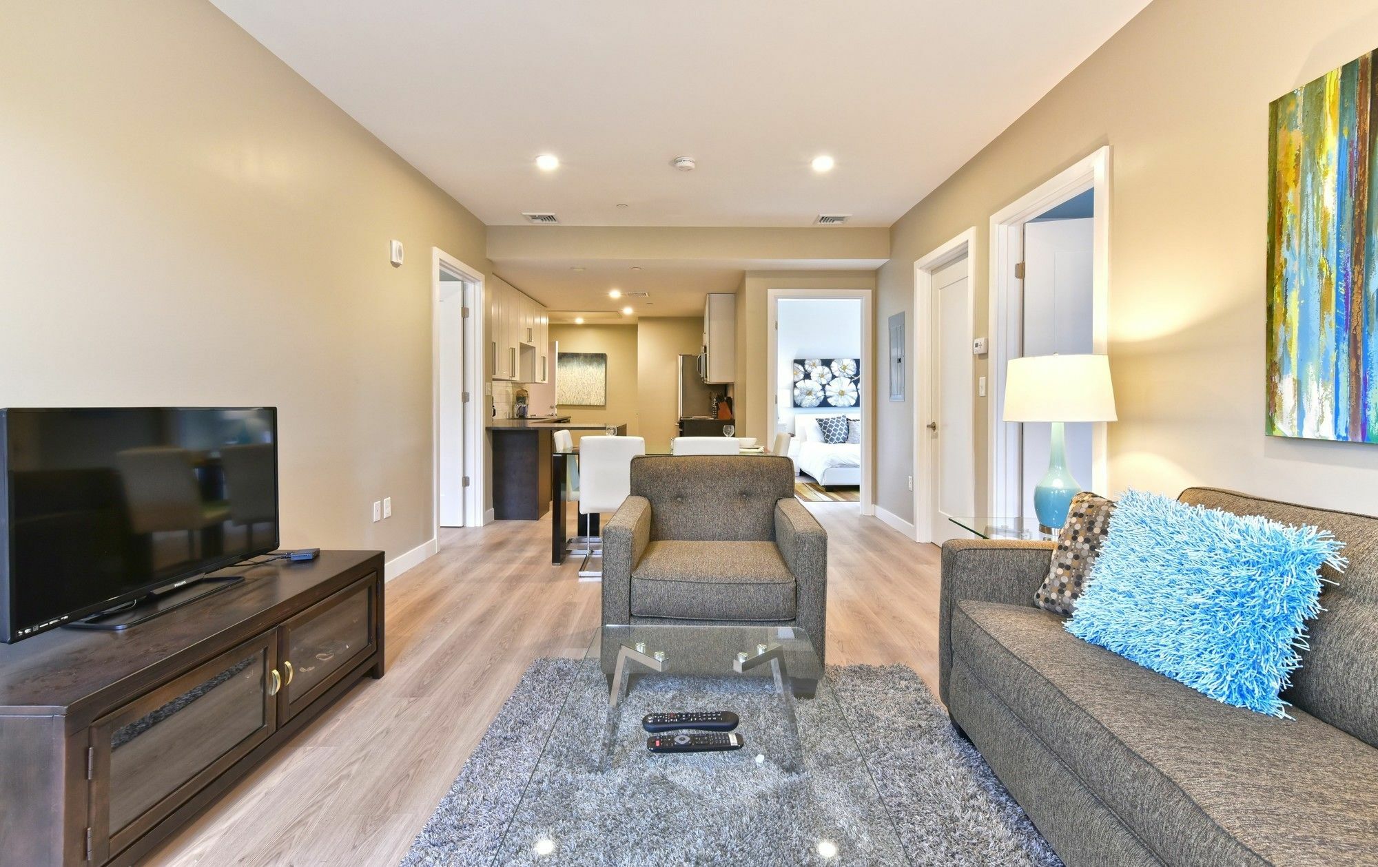 Global Luxury Suites At Longwood 브루클라인 외부 사진