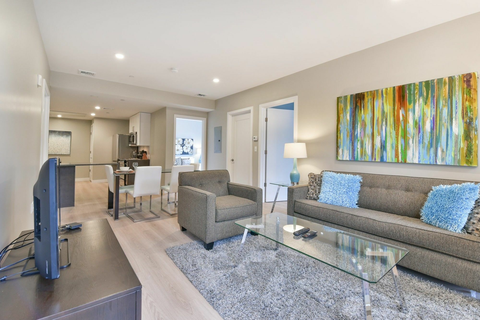 Global Luxury Suites At Longwood 브루클라인 외부 사진