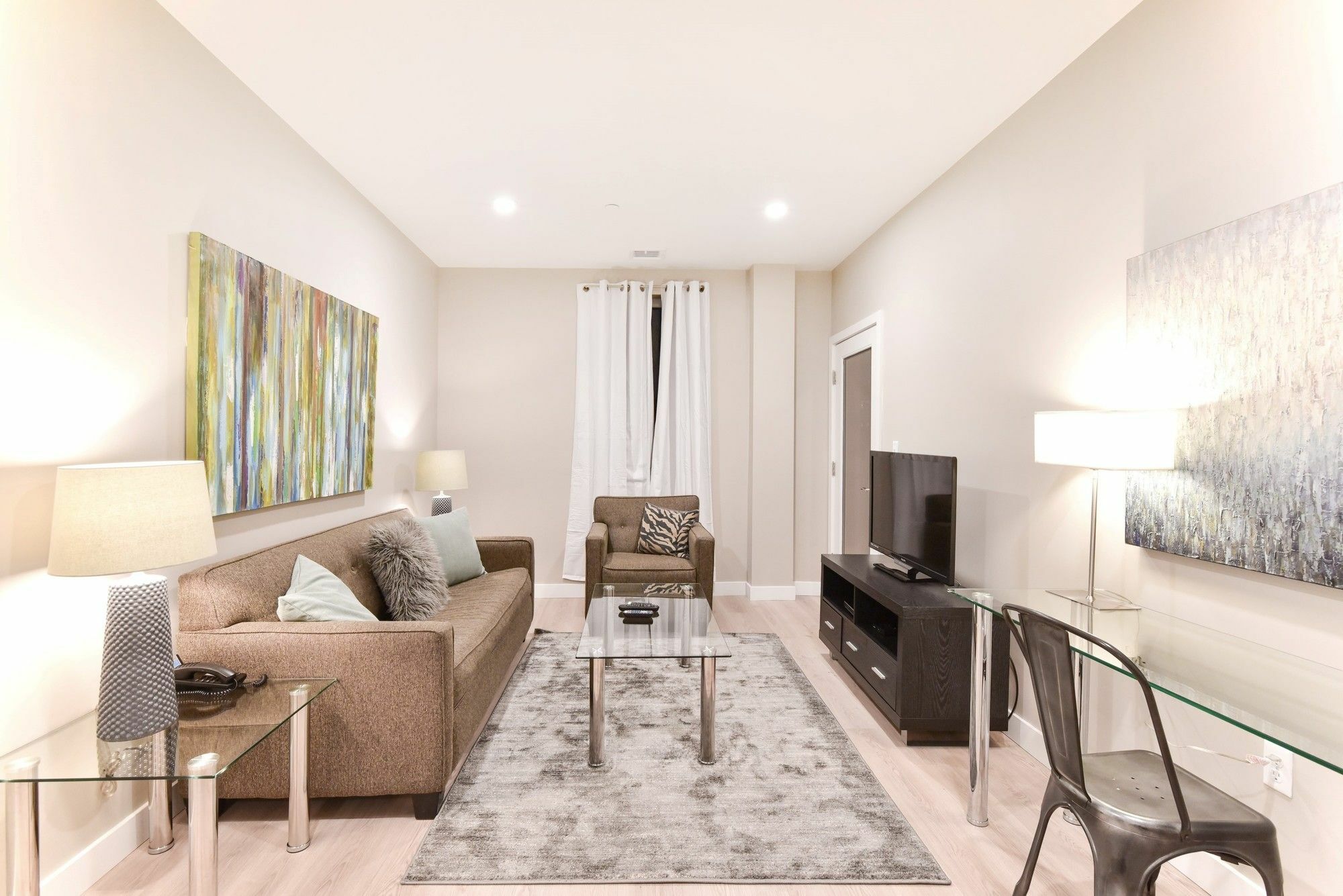Global Luxury Suites At Longwood 브루클라인 외부 사진